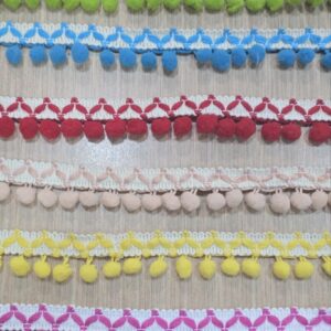 fita gorgurão com pompom